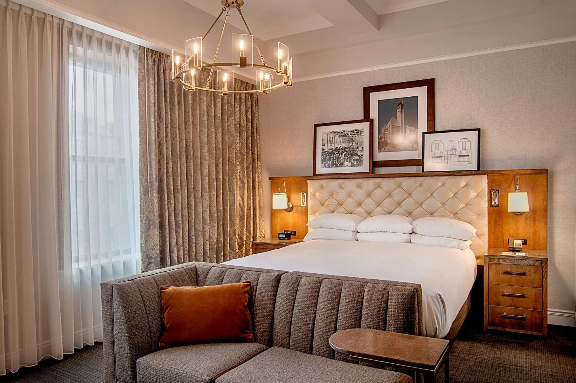 St. Louis Union Station Hotel, Curio Collection By Hilton Exterior foto